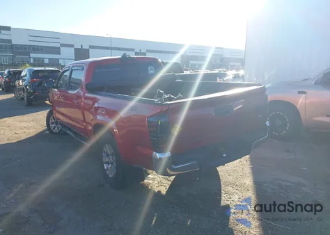 2018 Toyota Tacoma Sr5 z USA, uszkodzony, nr VIN 3TMBZ5DNXJM016402